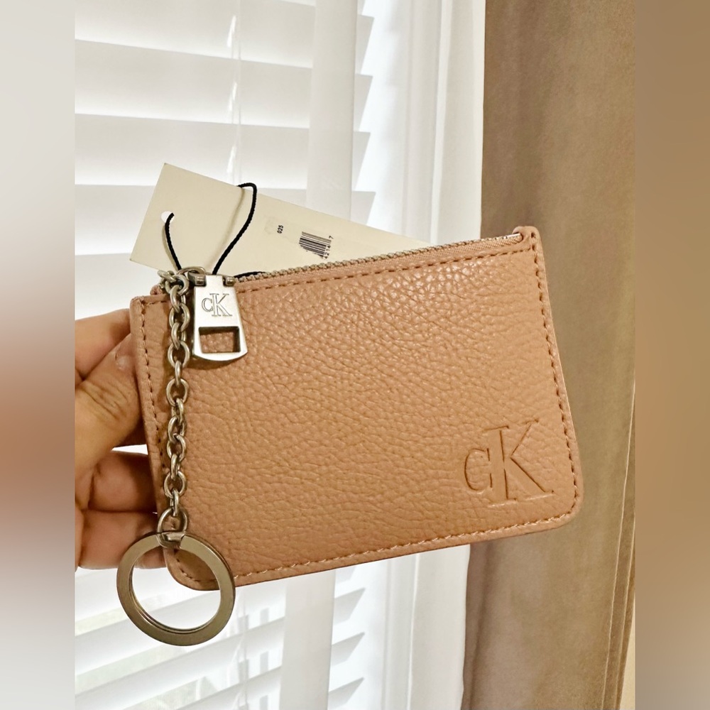 Calvin Klein Pink Leather Key Holder
